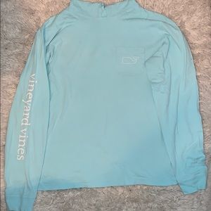 Vineyard Vines Long sleeve with hood